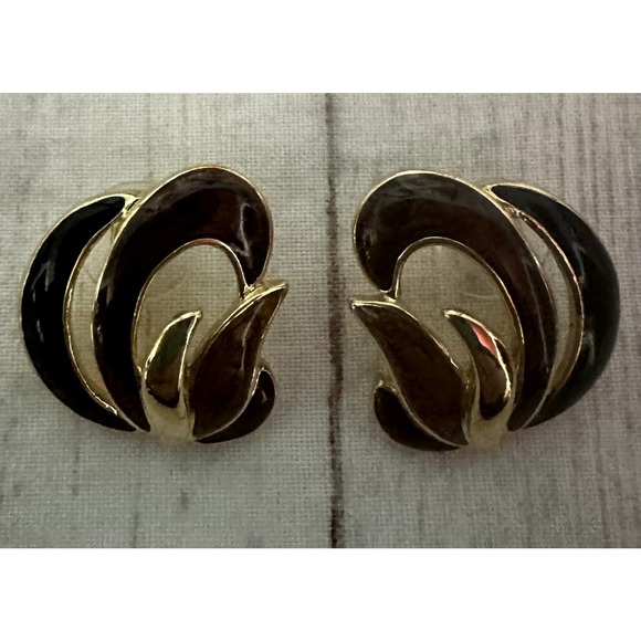 Trifari Vintage Goldtone Brown Multi Swirl Enamel Post Earrings 1 inch - Picture 2 of 7
